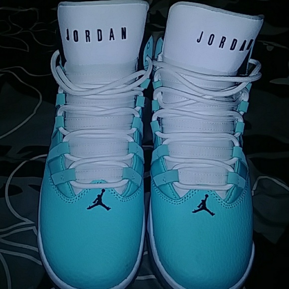 Jordan | Shoes | Jordan Max Aura | Poshmark